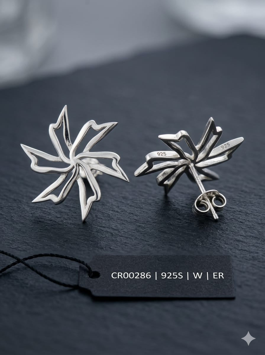Refined Floral 925 Silver Earrings with CZ – Elegant Styling